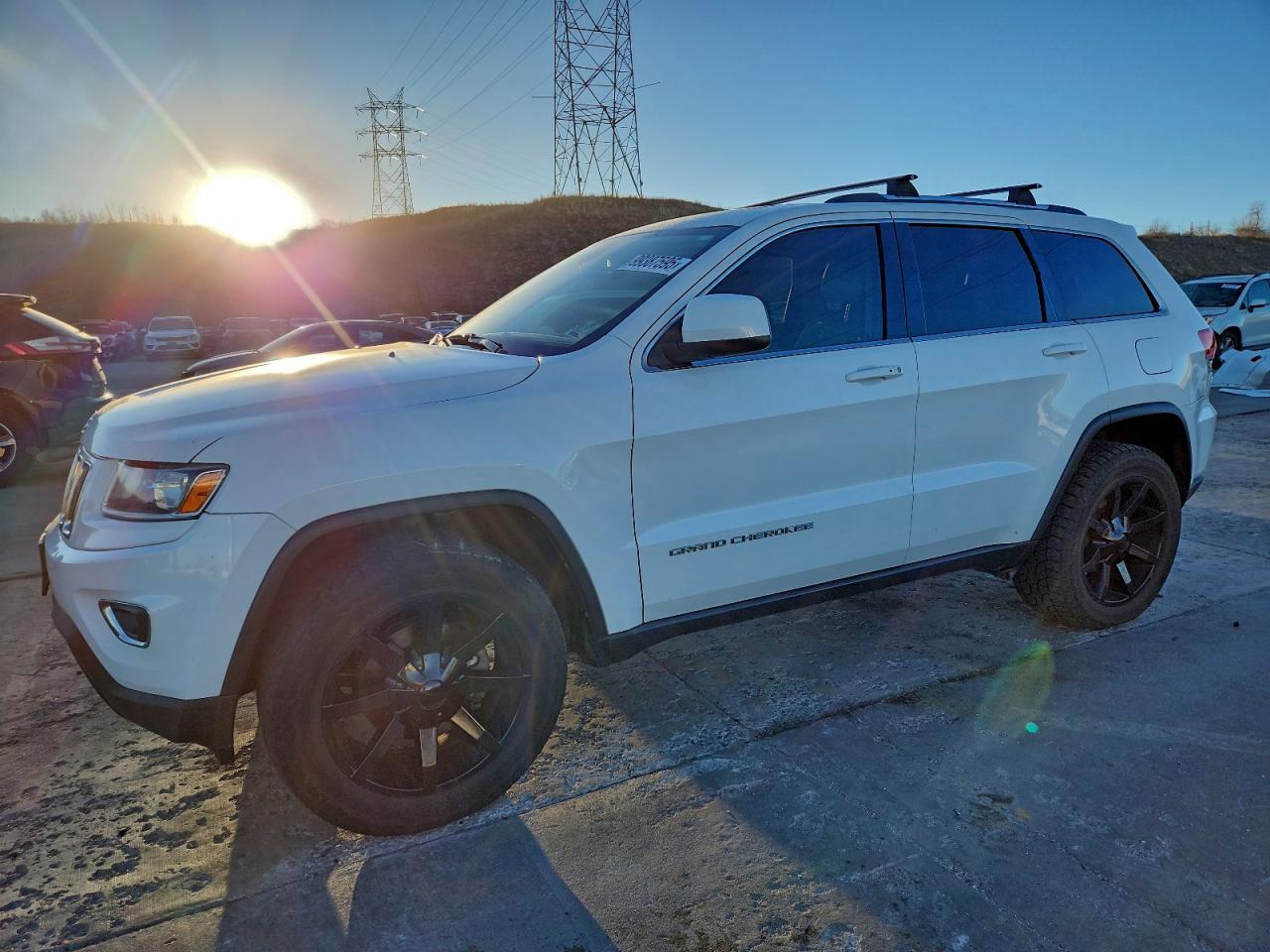 Jeep Grand Cherokee Laredo Image 1