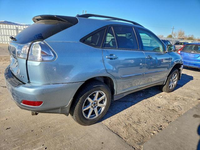 Lexus RX 330 Image 2