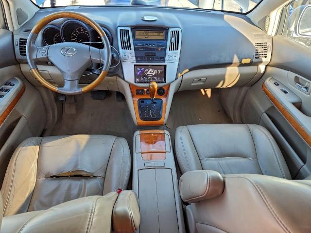 Lexus RX 330 Image 3