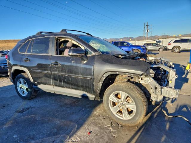 Toyota RAV4 Xle Image 7