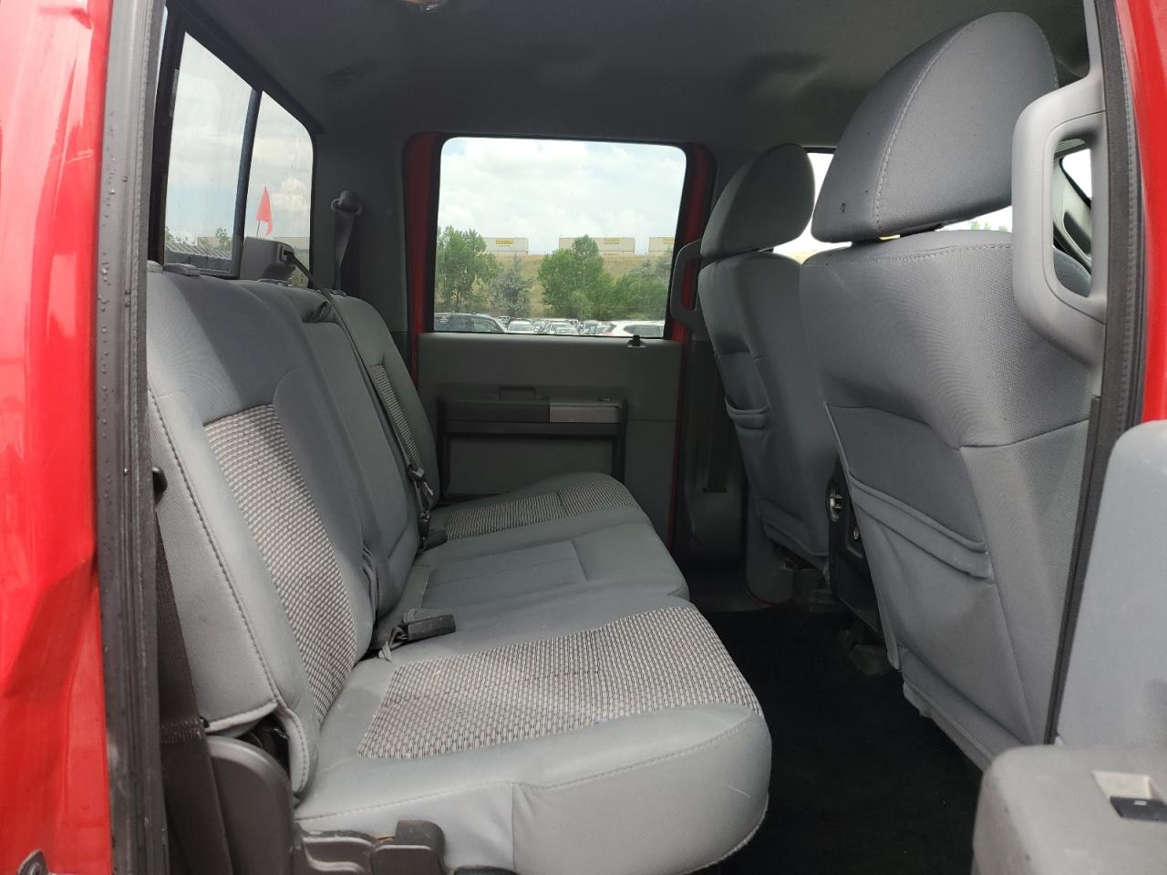 Ford F-350 Super Duty Image 9