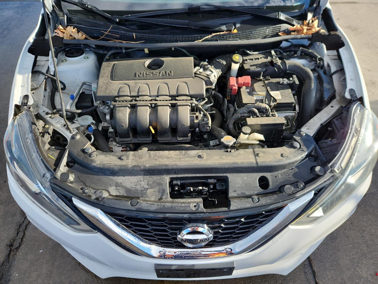 Nissan Sentra S Image 10