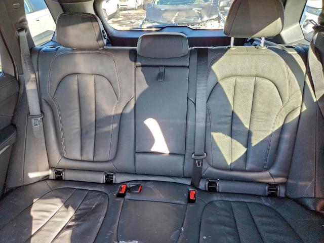 BMW X Series Xdrive40i Image 12