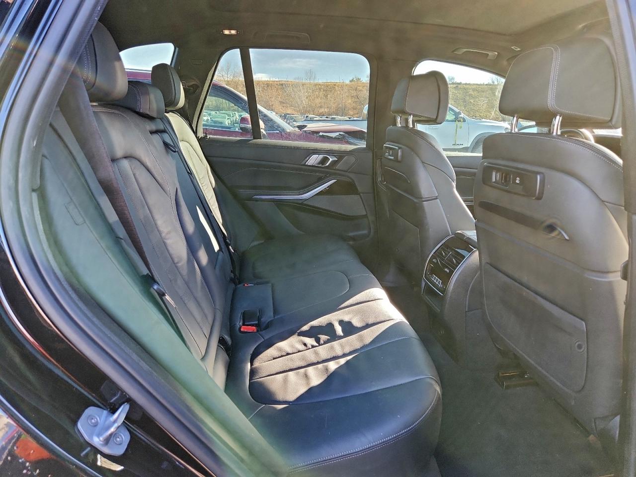 BMW X Series Xdrive40i Image 6