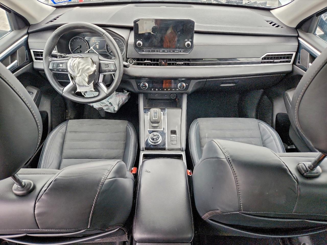 Mitsubishi Outlander Se Image 12