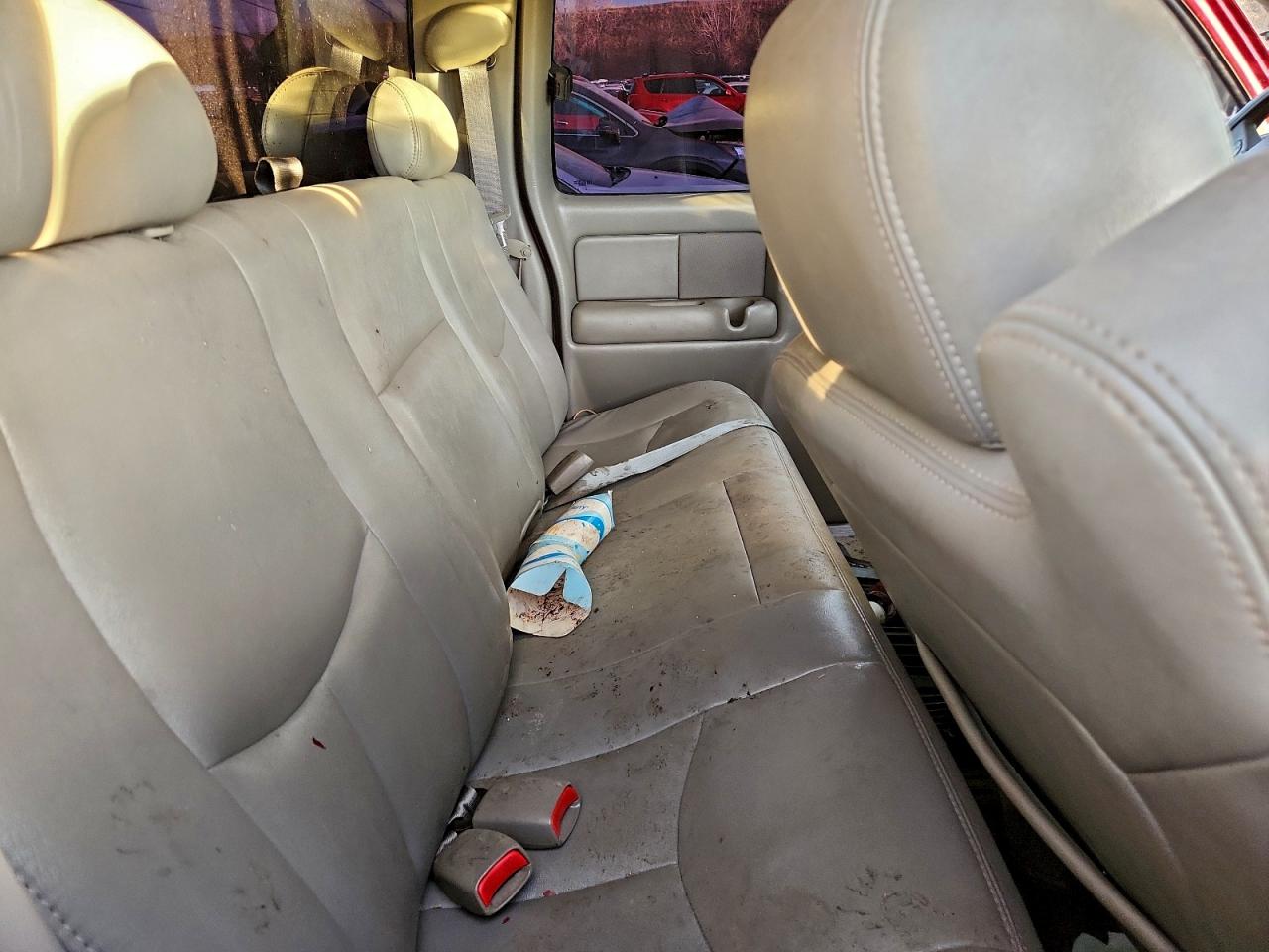 GMC Sierra K1500 Image 10