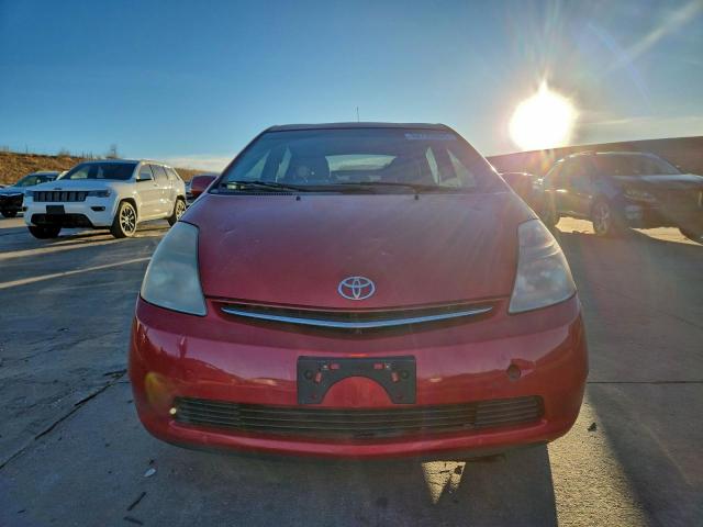 Toyota Prius Image 8