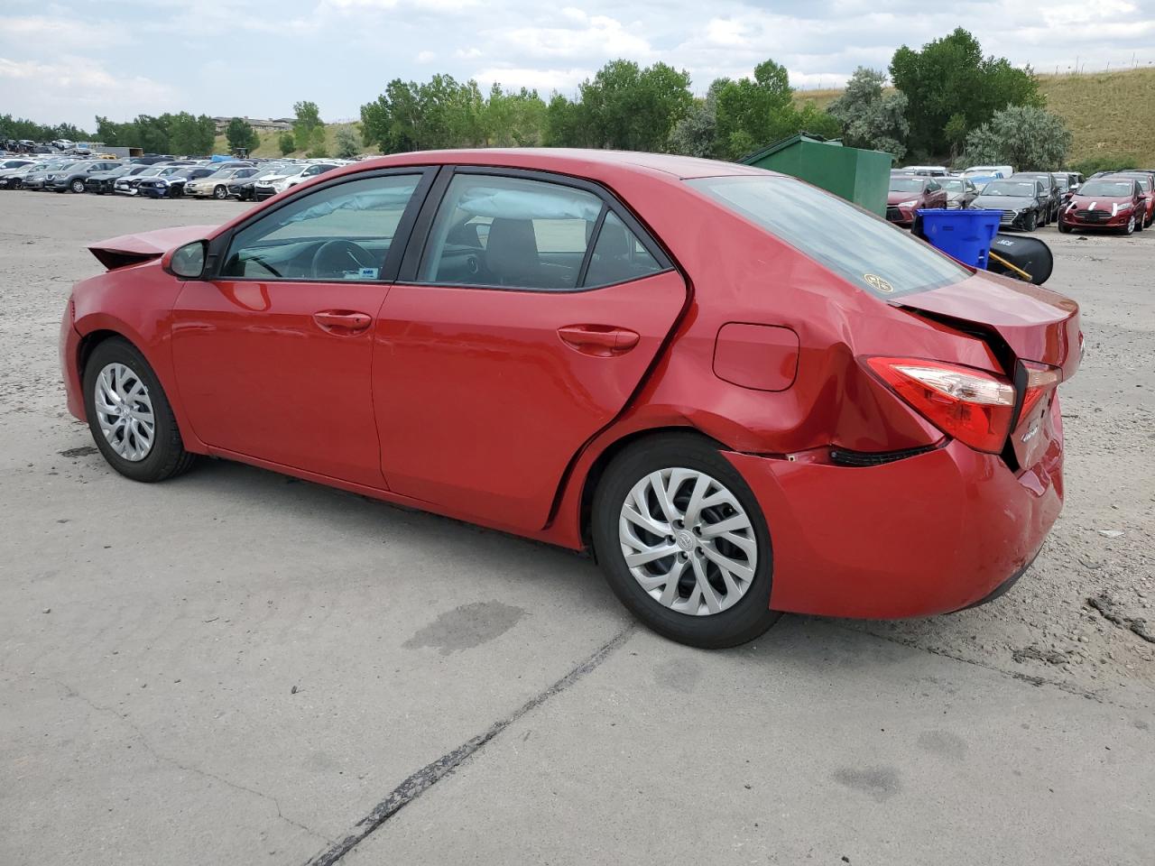 Toyota Corolla L Image 3