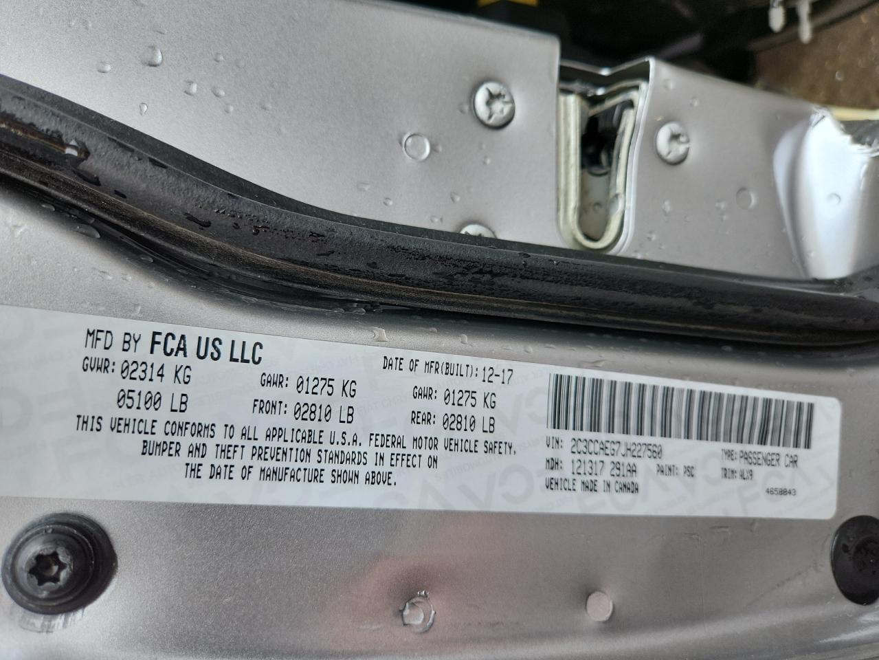 Chrysler 300 Limited Image 10