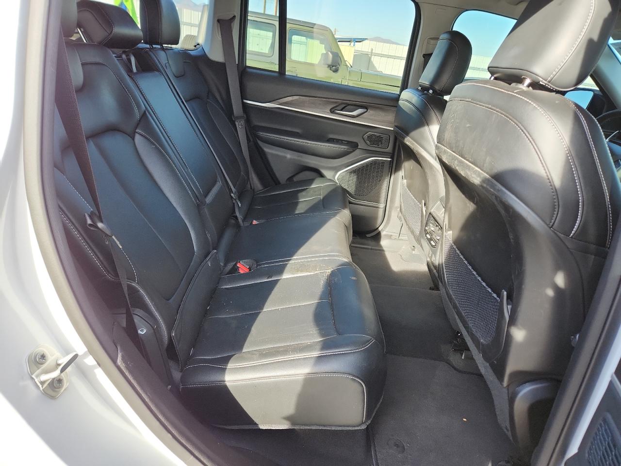 Jeep Grand Cherokee Limited 4xe Image 12