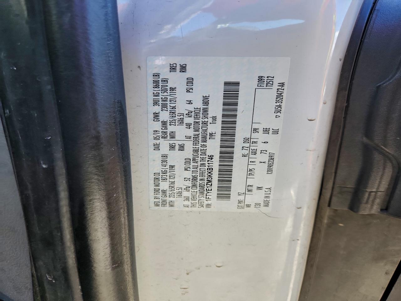 Ford Transit T-150 Image 6