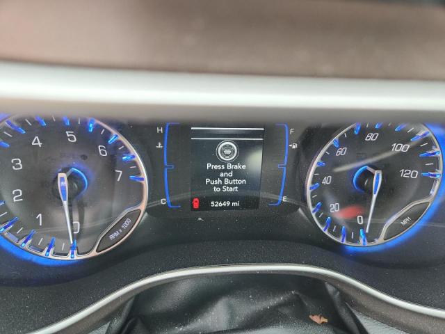 Chrysler Pacifica L Image 9