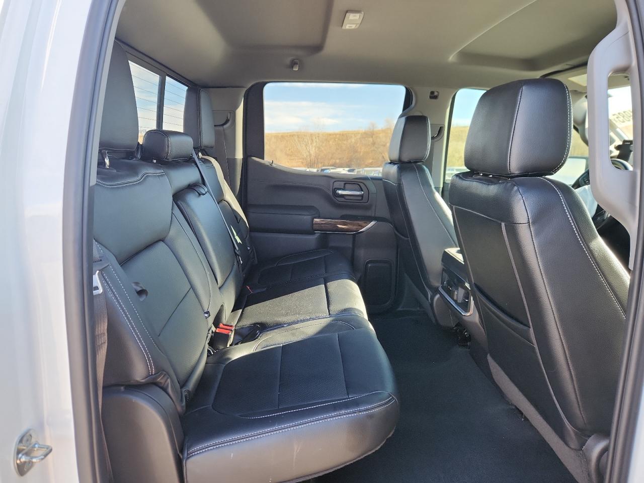 GMC Sierra K1500 Elevation Image 11