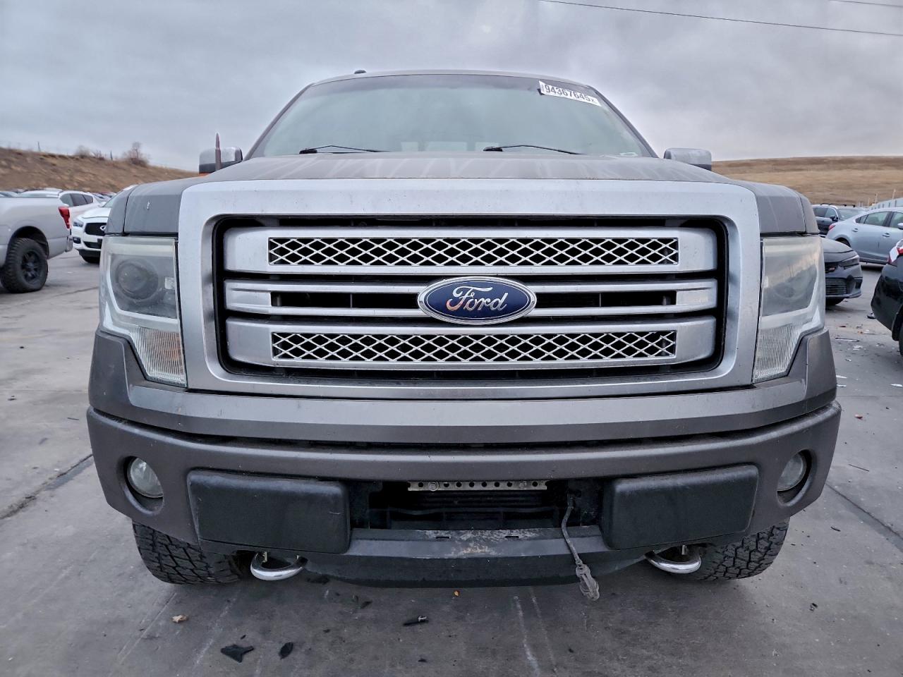 Ford F-150 Supercrew Image 12