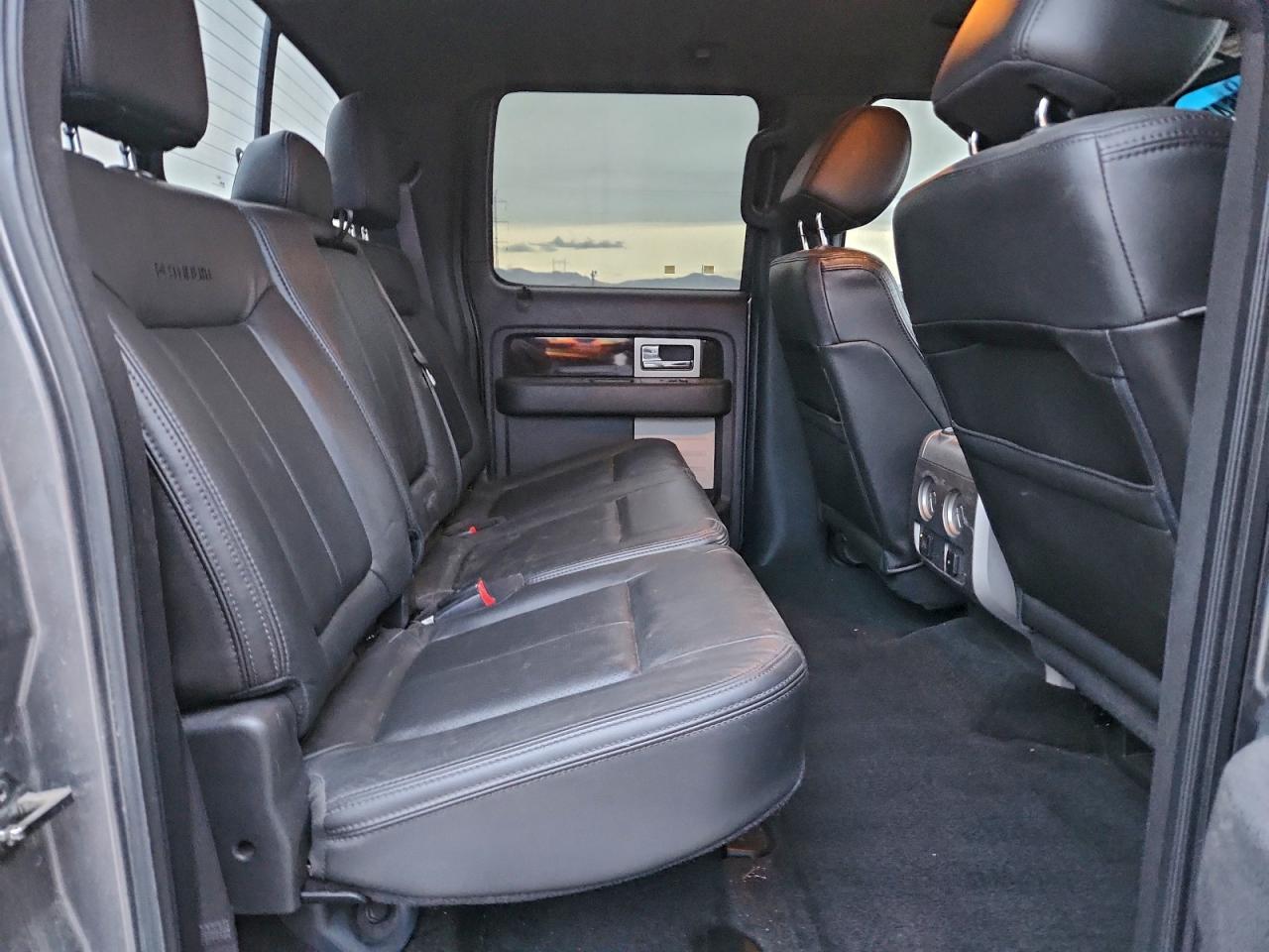 Ford F-150 Supercrew Image 4