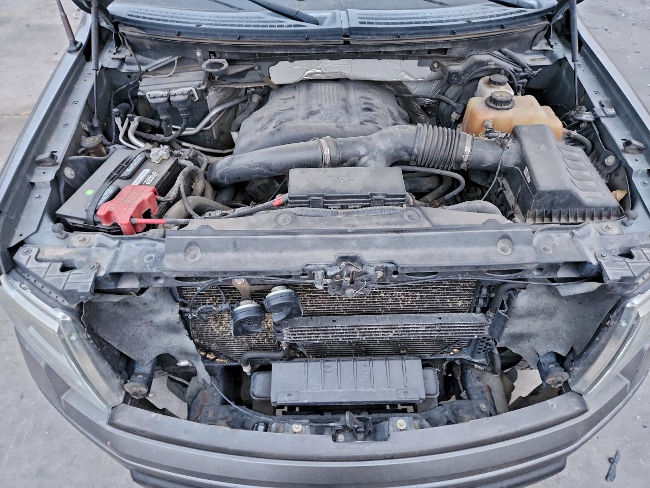 Ford F-150 Supercrew Image 10