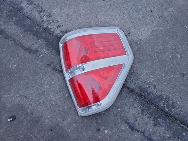 Ford F-150 Supercrew Image 8