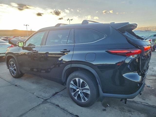 Toyota Highlander Le Image 4