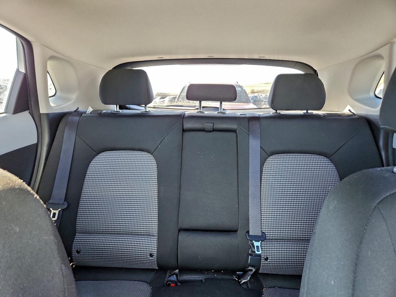 Hyundai KONA Sel Image 5