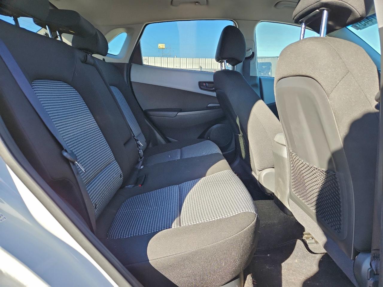 Hyundai KONA Sel Image 11