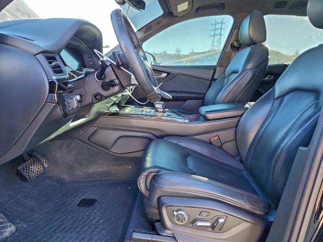 Audi Q7 Prestige Image 11