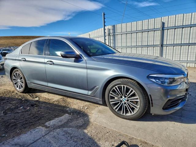 BMW 5 Series Xi Image 9