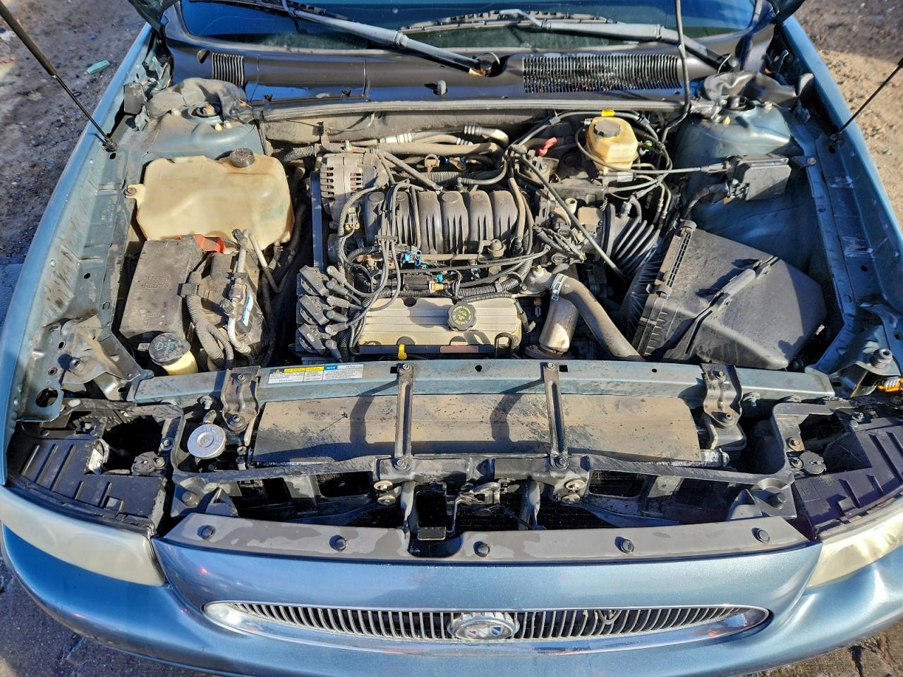 Buick LeSabre Limited Image 10