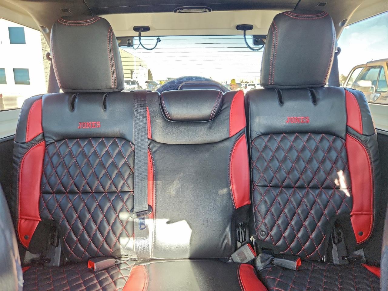 Jeep Wrangler Sport Image 5