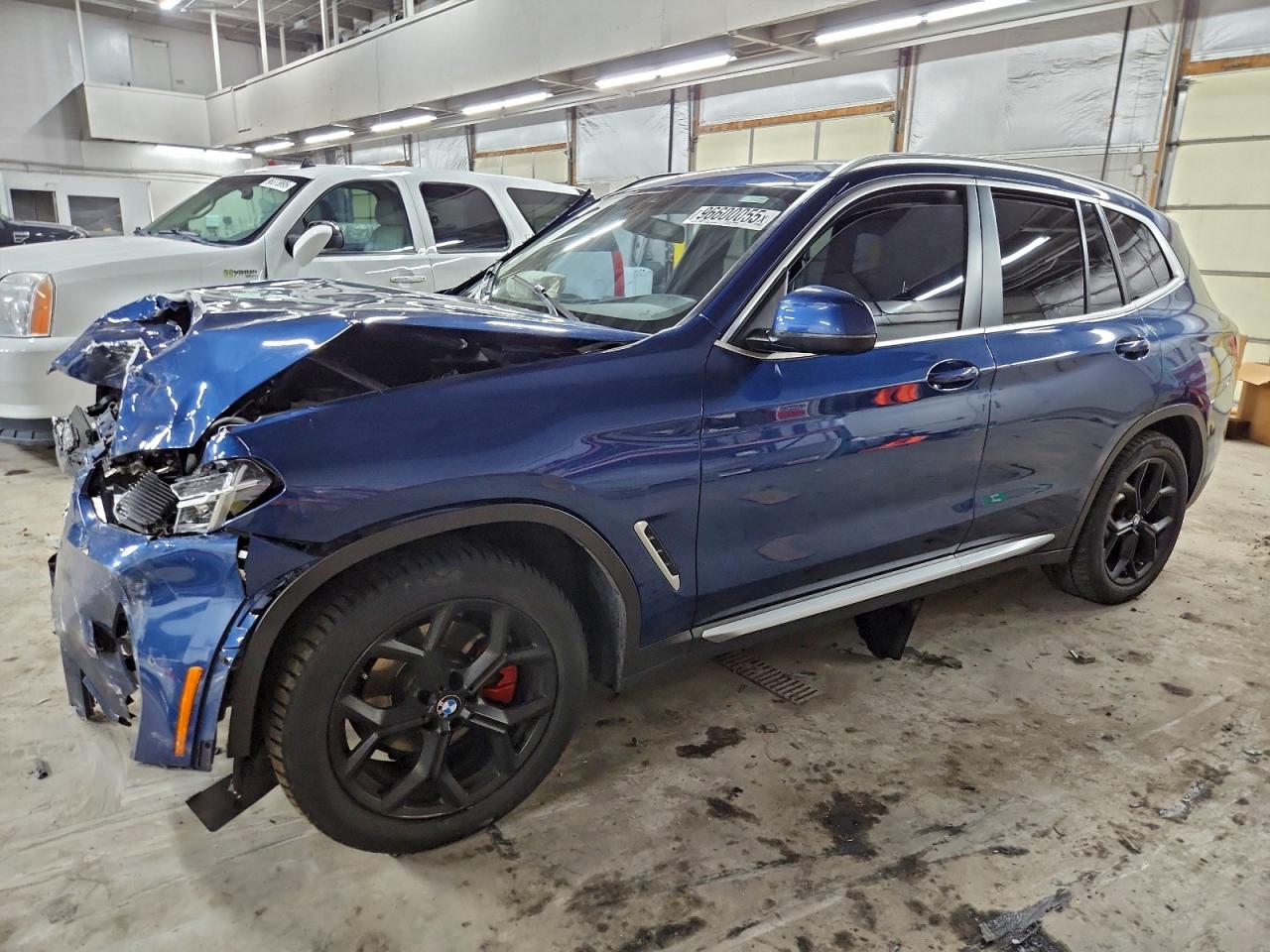 BMW X Series Xdrive30i Image 1