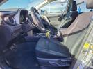 Toyota RAV4 Le Image 4