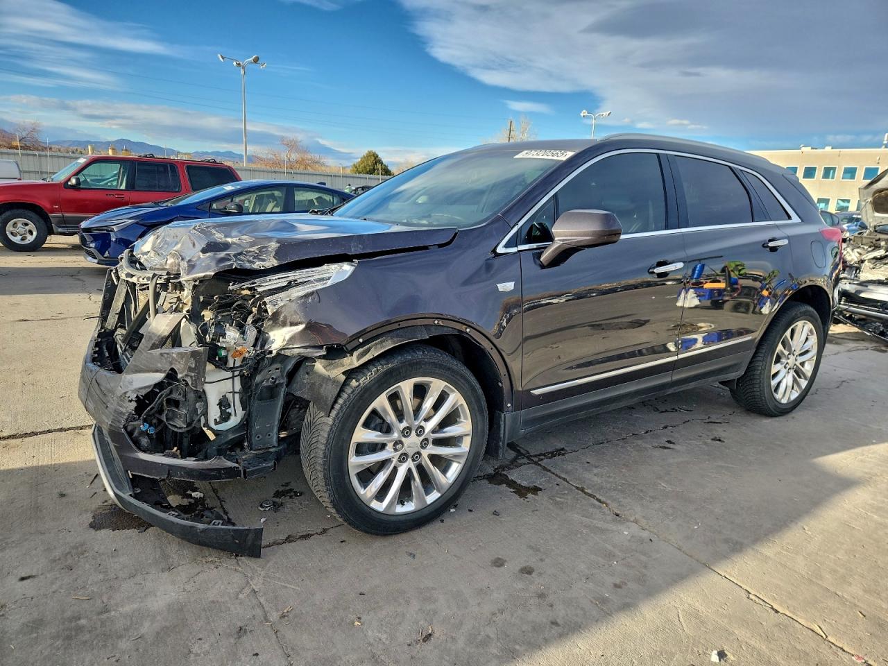 Cadillac XT5 Platinum Image 1