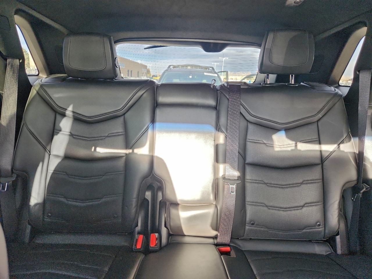 Cadillac XT5 Platinum Image 6