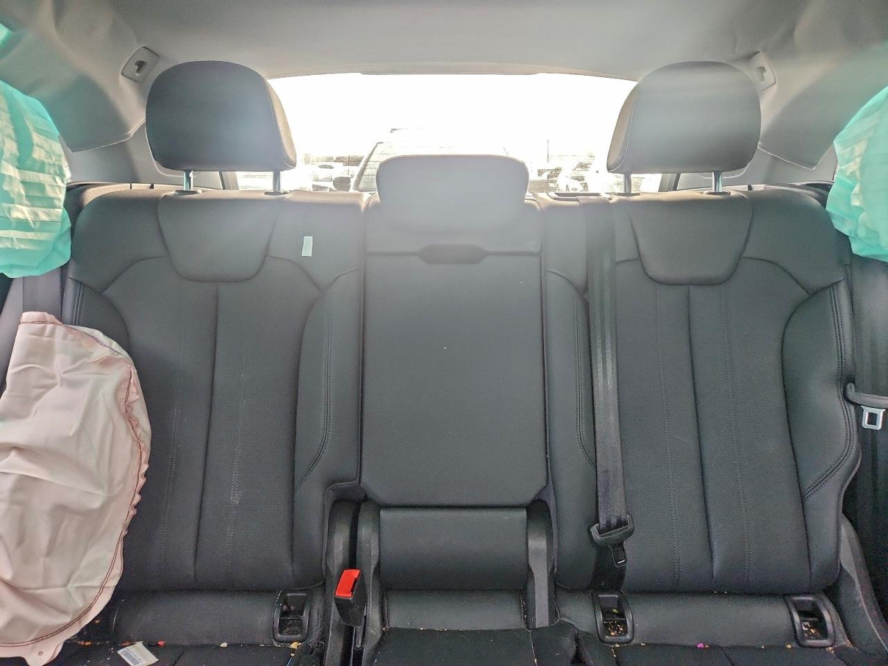 Audi Q5 Prestige Image 13