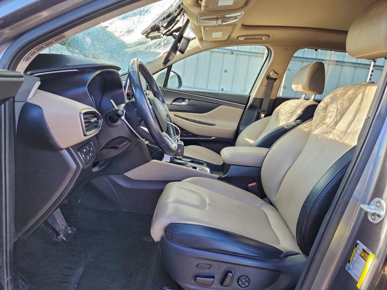 Hyundai SANTA FE Limited Image 12