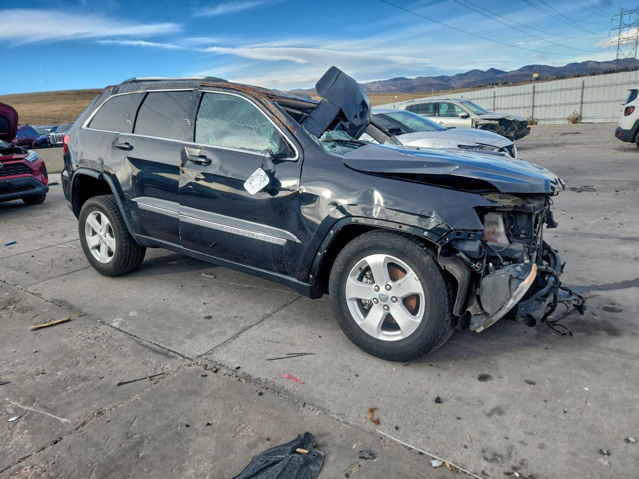 Jeep Grand Cherokee Laredo Image 12