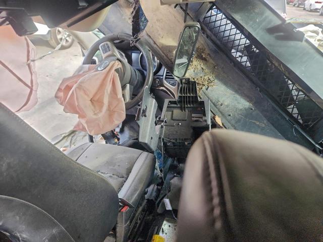 Jeep Grand Cherokee Laredo Image 11