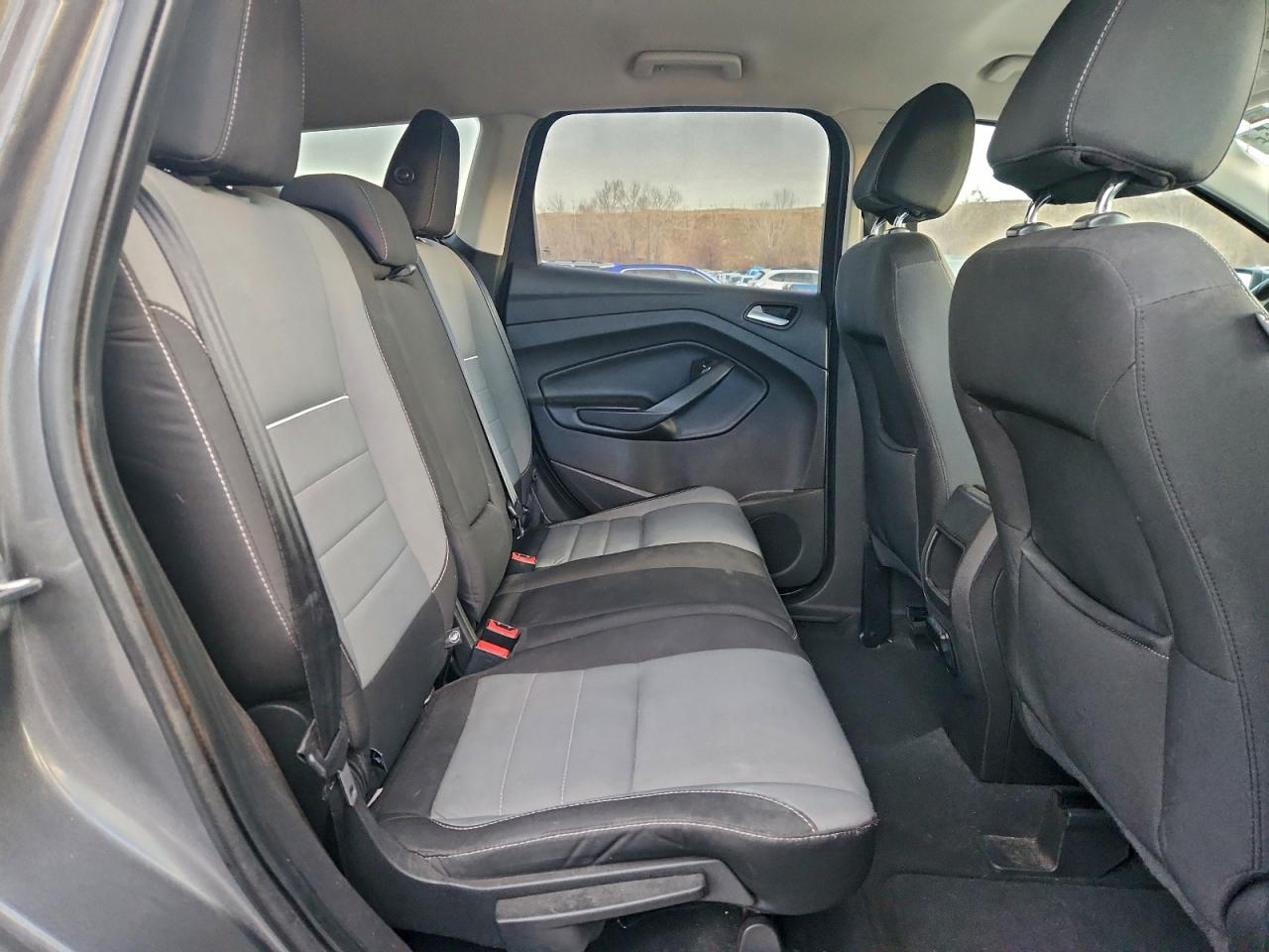 Ford Escape Se Image 13