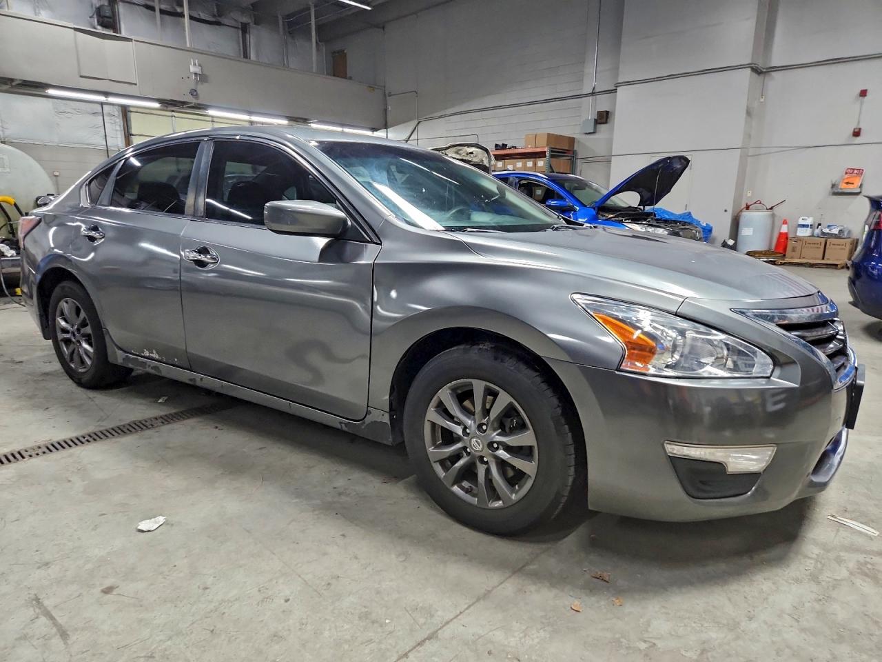 Nissan Altima 2.5 Image 5
