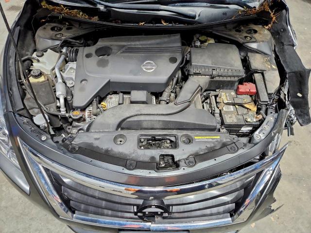 Nissan Altima 2.5 Image 9