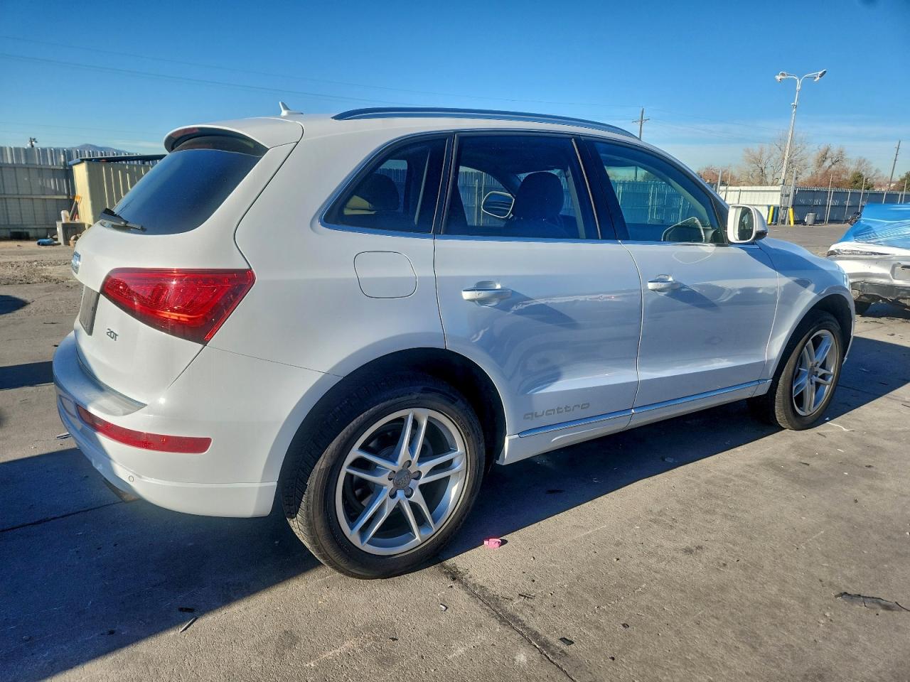 Audi Q5 Premium Plus Image 12