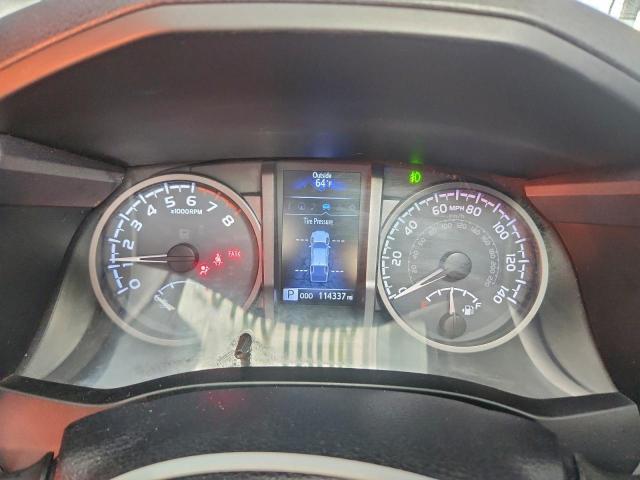 Toyota Tacoma Double Cab Image 4