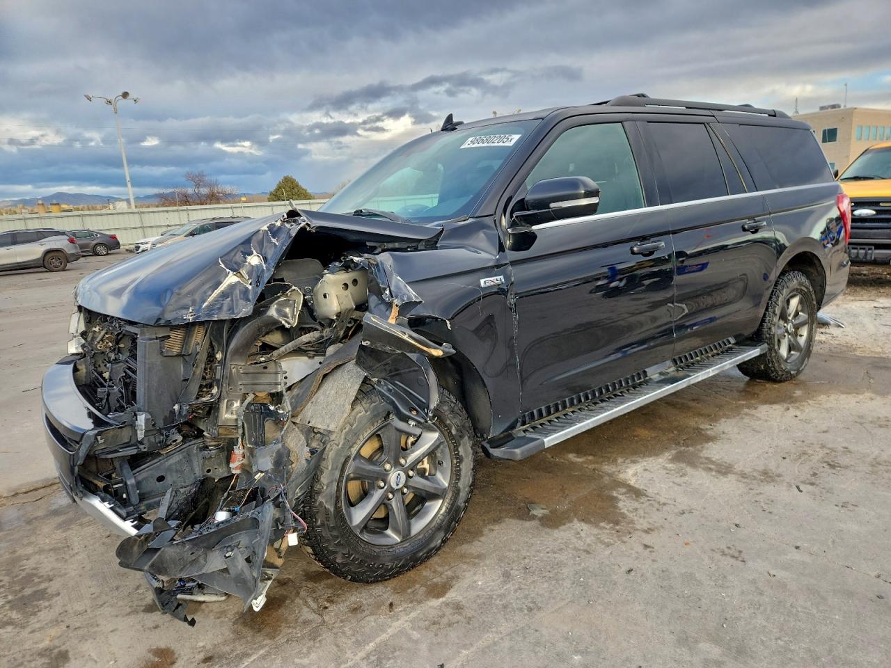 Ford Expedition Max Xlt Image 1