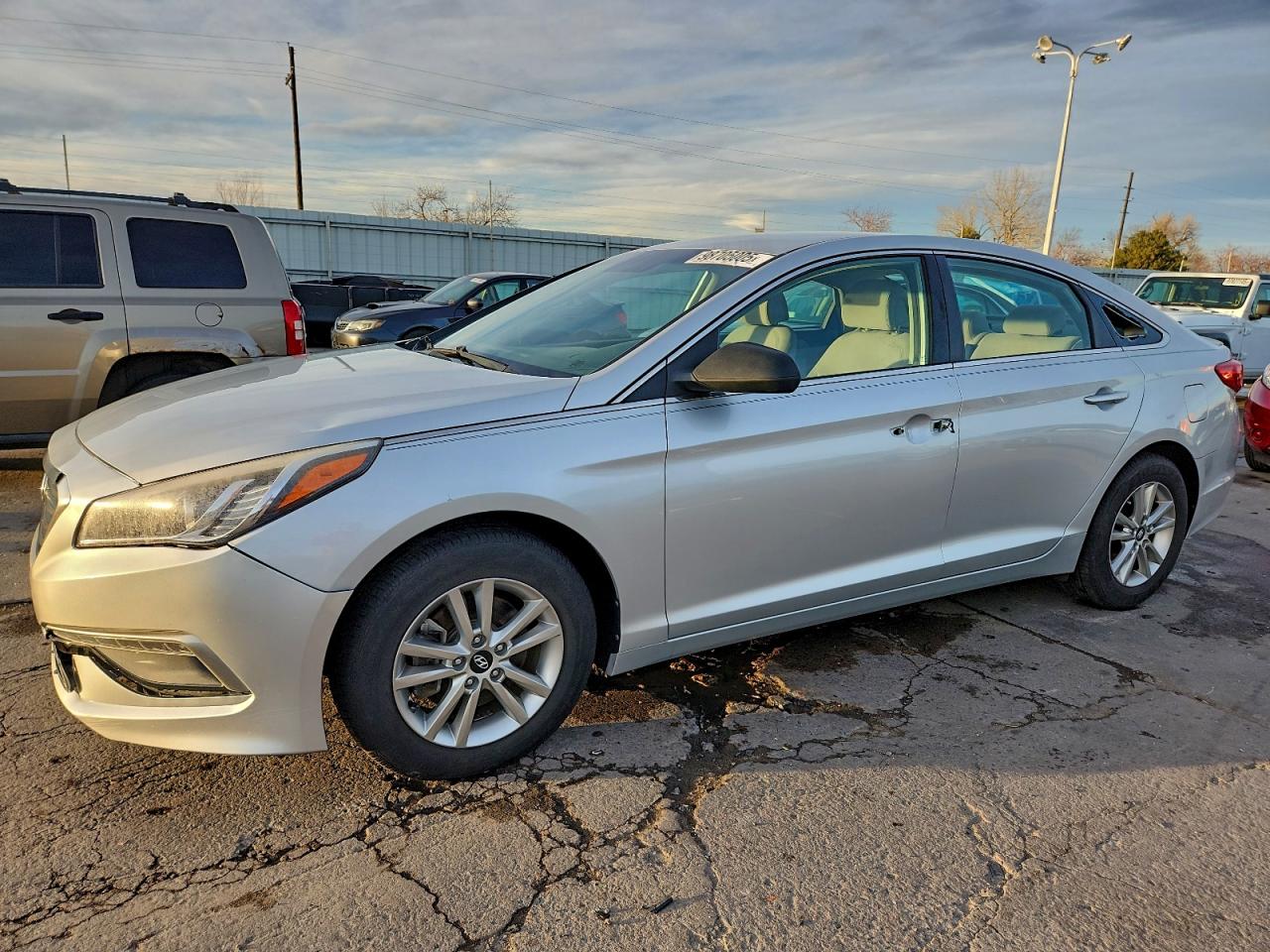 Hyundai SONATA Se Image 1