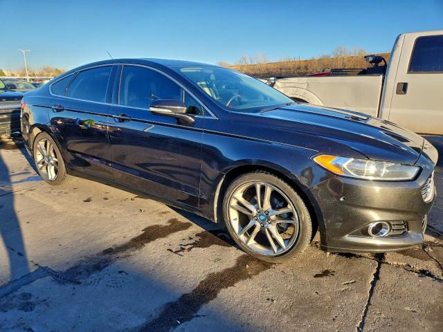 Ford Fusion Titanium Image 11