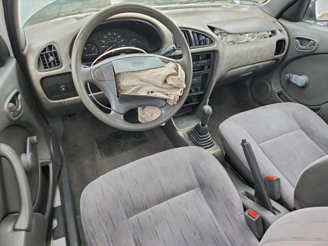 Geo Metro Base Image 9