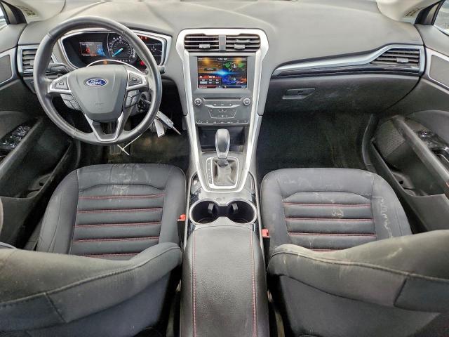 Ford Fusion Se Image 4