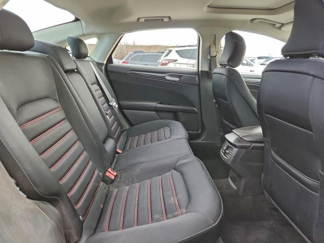 Ford Fusion Se Image 11