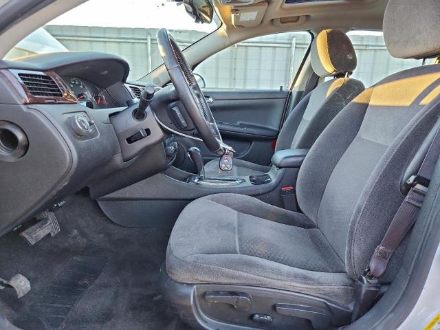Chevrolet Impala Lt Image 7