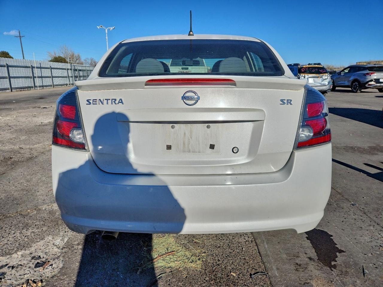 Nissan Sentra 2.0 Image 7