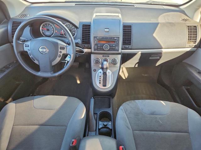 Nissan Sentra 2.0 Image 11